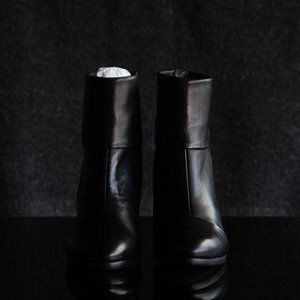 Rag and Bone Classic Newbury Booties in Black Size 36